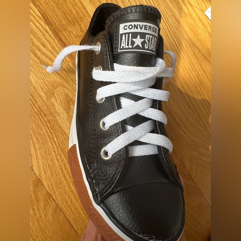 Brand new converse unisex kids size 1